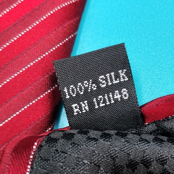 Sean John Men's Silk Necktie Tie Red Striped Formal Business Wear - Picture 5 of 13